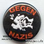: Gegen Nazis Button, schwarz